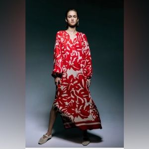 H&M Balloon-sleeved Dress